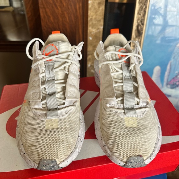 Nike Crater Impact Sneakers Women’s 7.5 Cream Sustainable Running Shoes - Picture 4 of 8